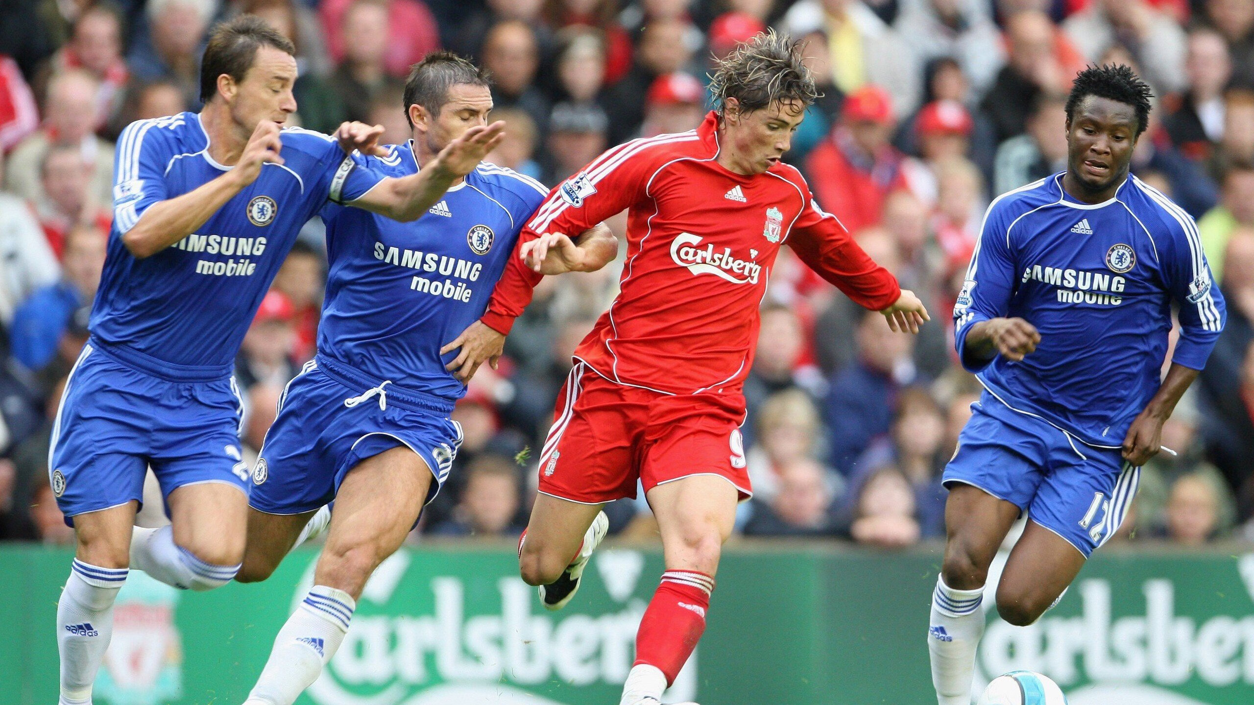 西甲门神神级扑救：快如闪电，力压群雄，西甲门将60米吊射